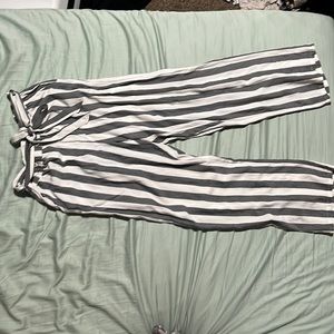 American eagle flowy pants